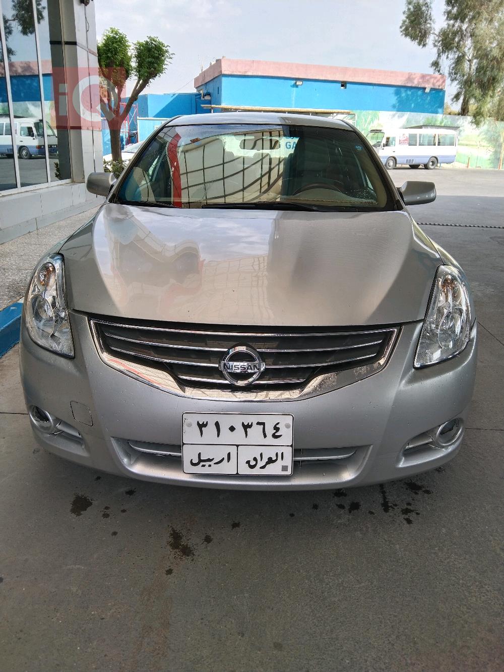 نیسان ئەلتیما